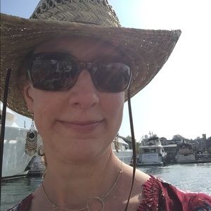 Meet your Posher, Karen